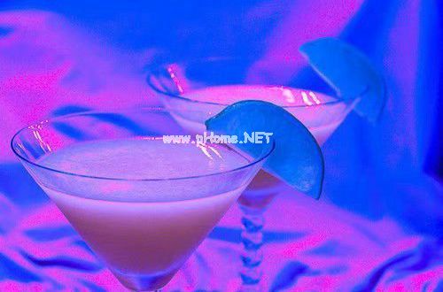 微信朋友圈说说经典唯美的爱情句子16句