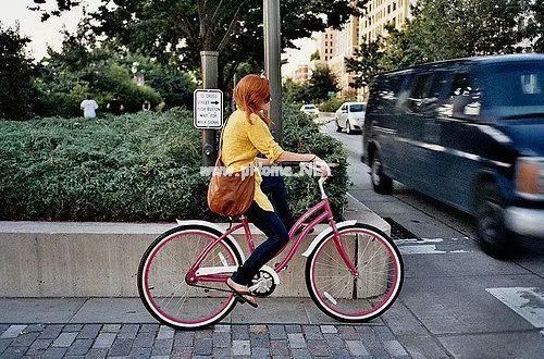 关于社会的一些经典说说29句
